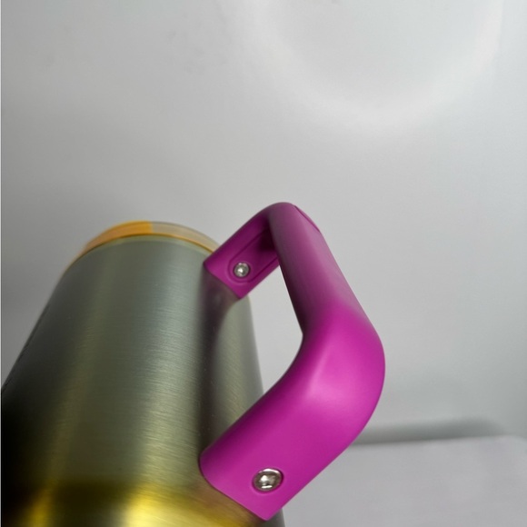 STARBUCK X STANLEY Limited edition Summer 2024 - 40 oz Tumbler Purple Go… - Picture 7 of 12